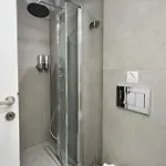 Thalpos 4 Chic Centrally Located Apartamento