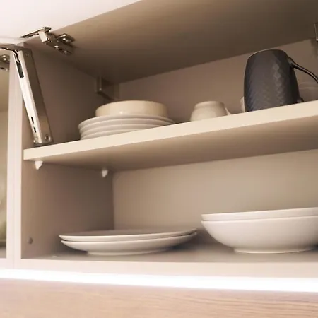 Thalpos 4 Chic Centrally Located *