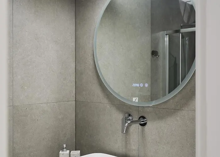 Apartament Thalpos 4 Chic Centrally Located Saloniki